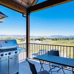 Granby Ski and Golf Getaway I Mountain Views!