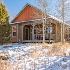 Near Chairlift Family Getaway 4Bed + 3BA + Garage