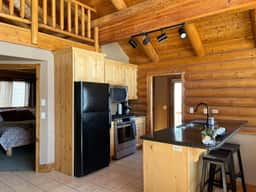 Beautiful Mountain Cabin - Image 5