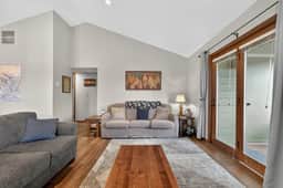 WP Shuttle | Condo in Downtown Fraser - Image 5