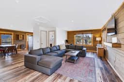The Pine View Perch | Cozy 2BR, Mountain Views, Fire Pit, Fenced Yard - Image 4