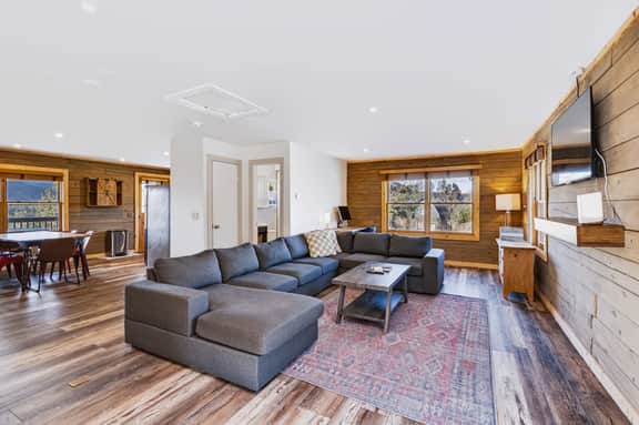 The Pine View Perch | Cozy 2BR, Mountain Views, Fire Pit, Fenced Yard - Image 4